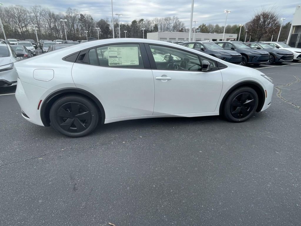 New 2026 Toyota Prius Plug-In Hybrid image 13