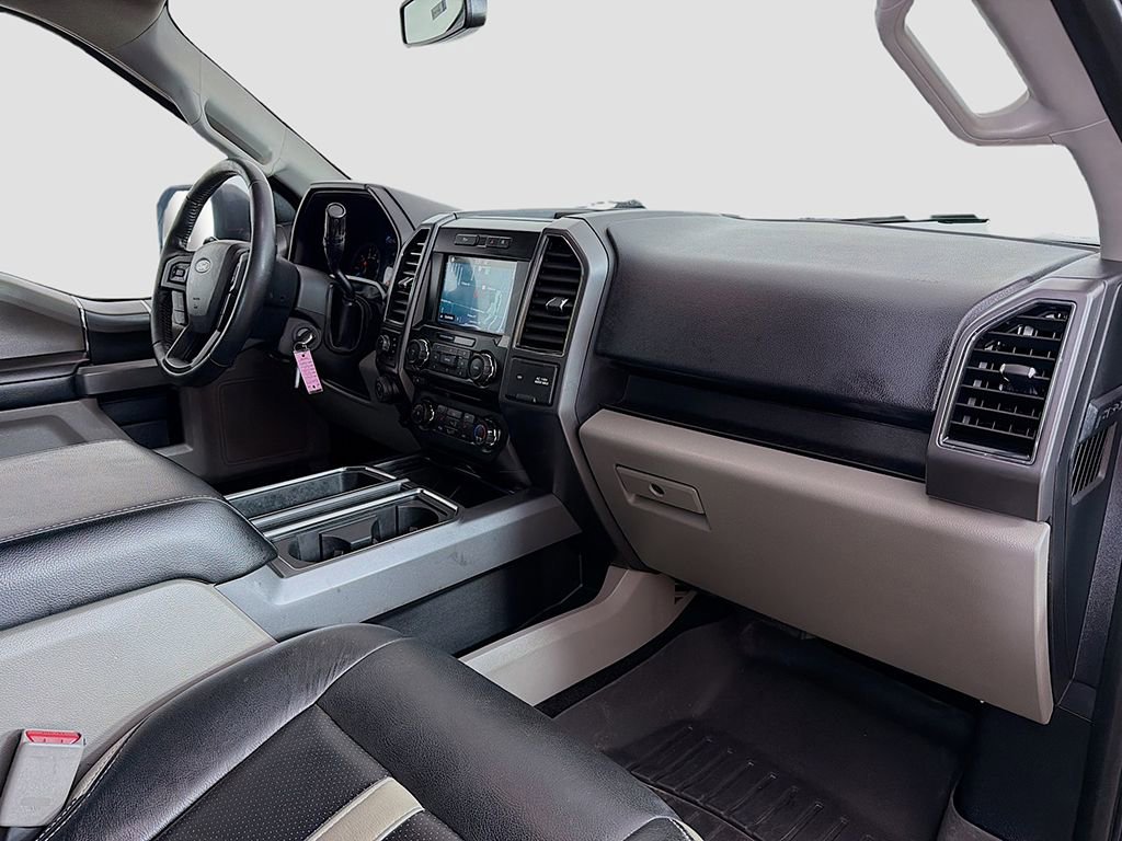 Used 2017 Ford F150 XLT w/ Equipment Group 302A Luxury image 17