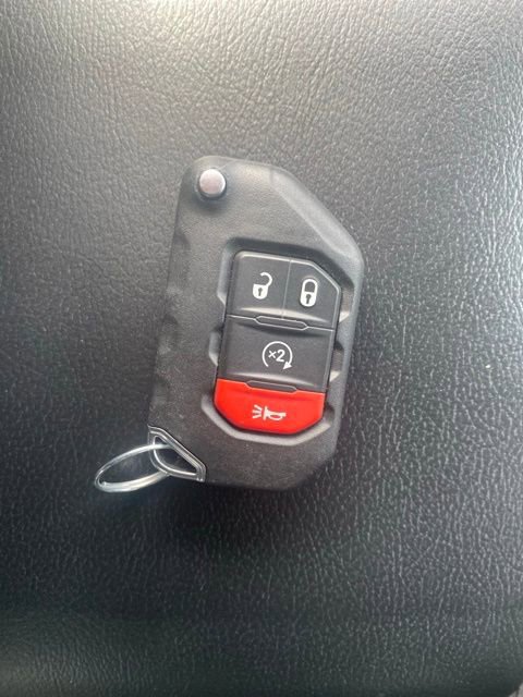 Used 2018 Jeep Wrangler Unlimited Rubicon image 23