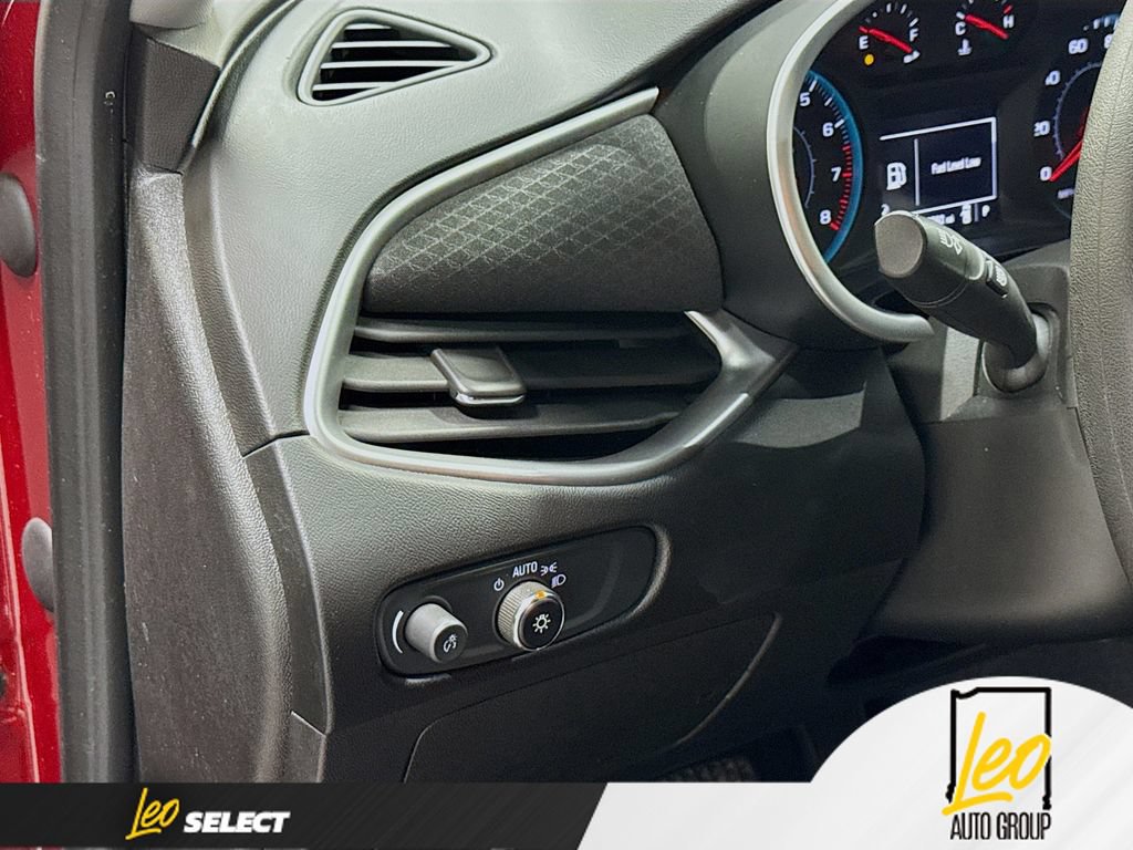 Used 2023 Chevrolet Malibu LT FWD image 13