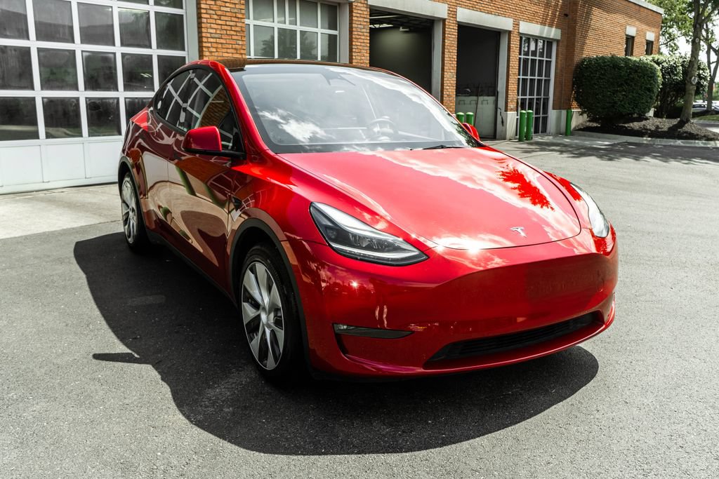Used 2023 Tesla Model Y Long Range AWD/4WD image 5