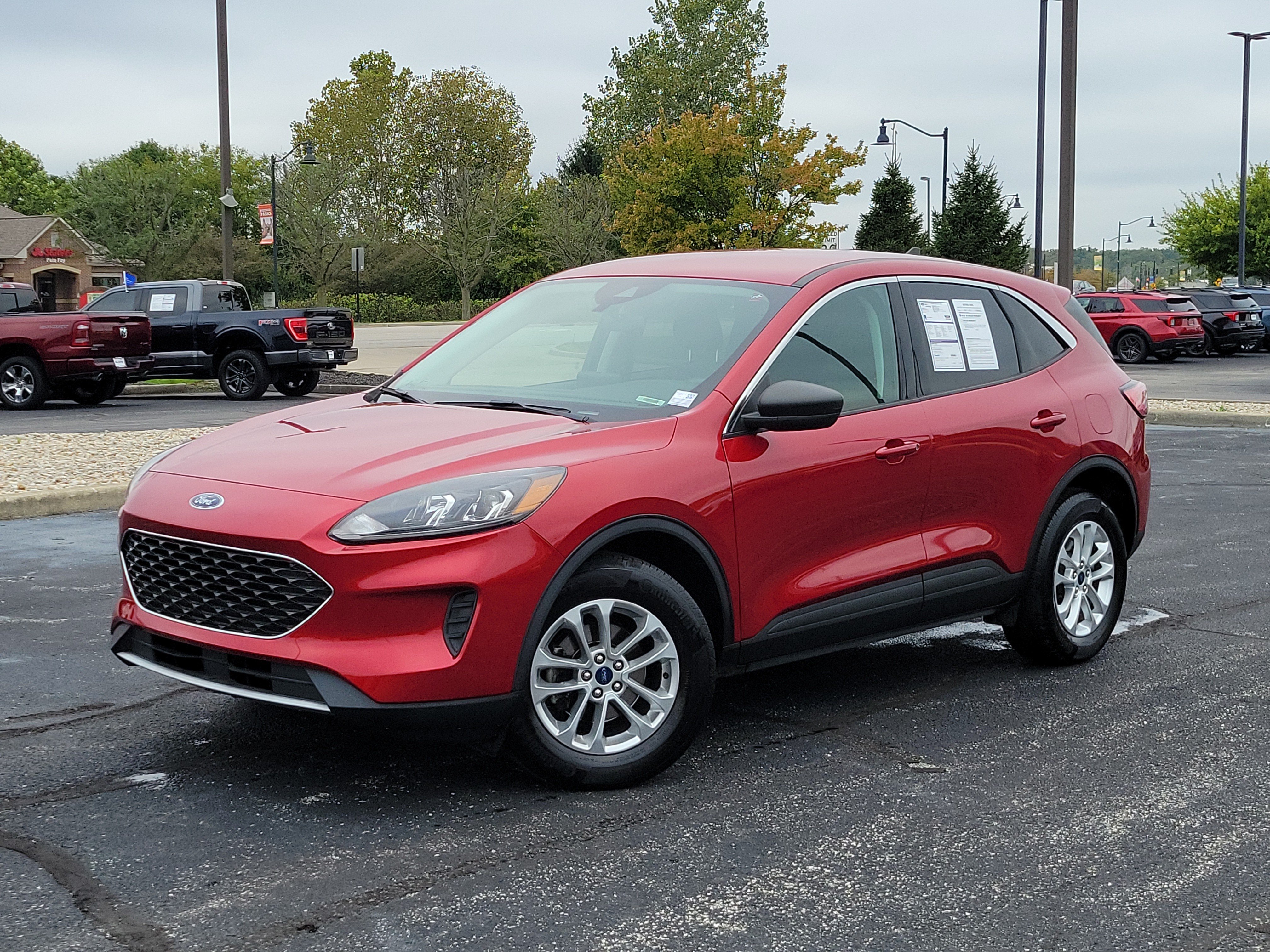 Used 2022 Ford Escape SE w/ Cold Weather Package