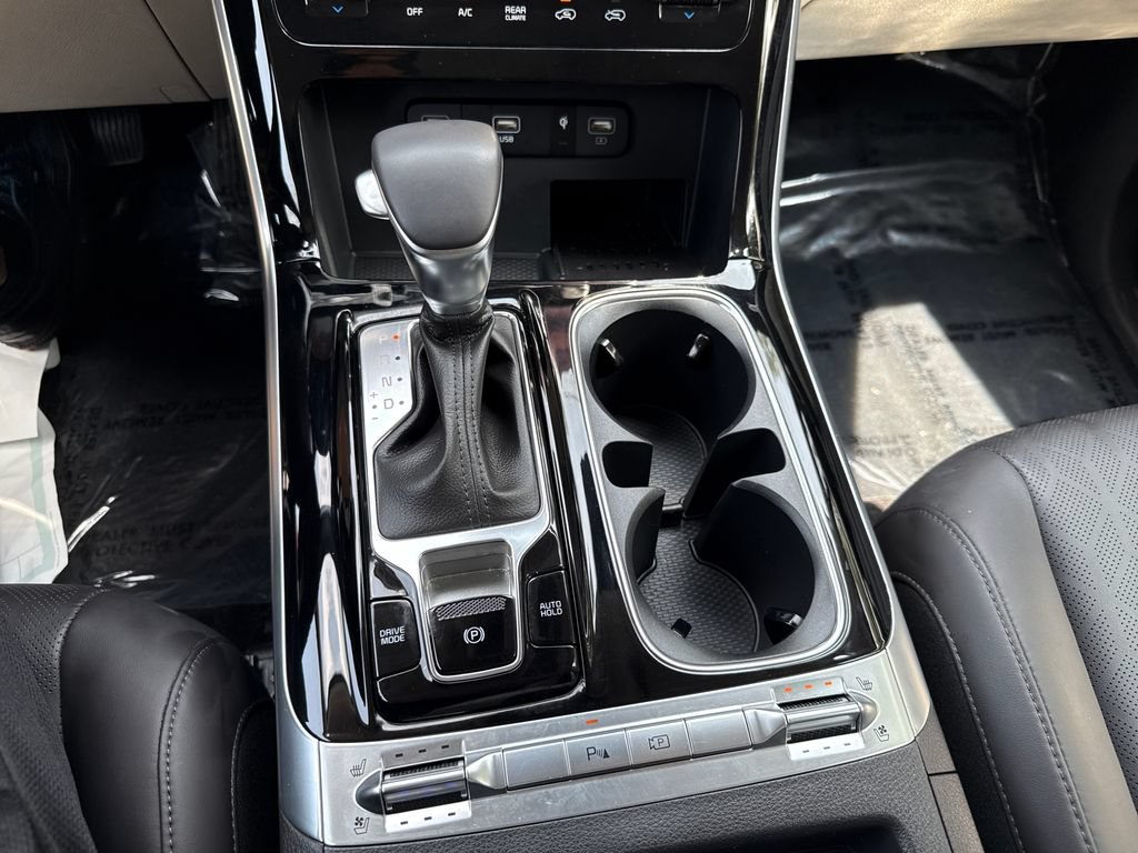 Used 2024 Kia Carnival SX FWD image 23