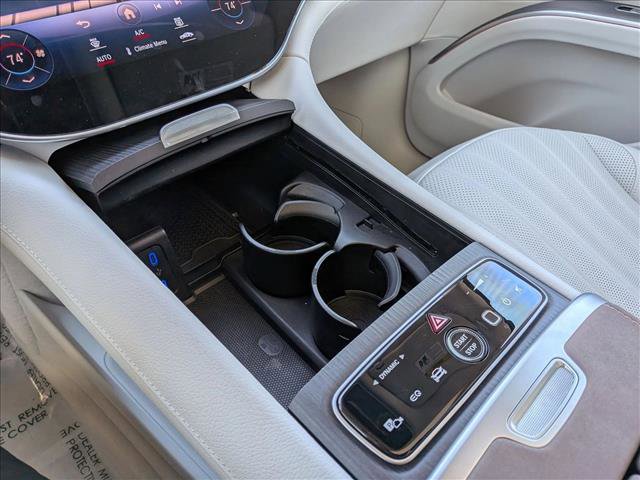 Used 2023 Mercedes-Benz EQS 580 4MATIC SUV image 12