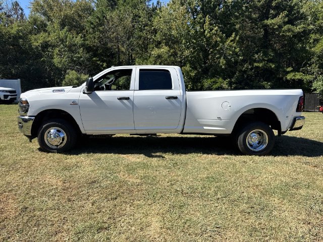 New 2027 RAM 3500 Tradesman AWD/4WD image 10