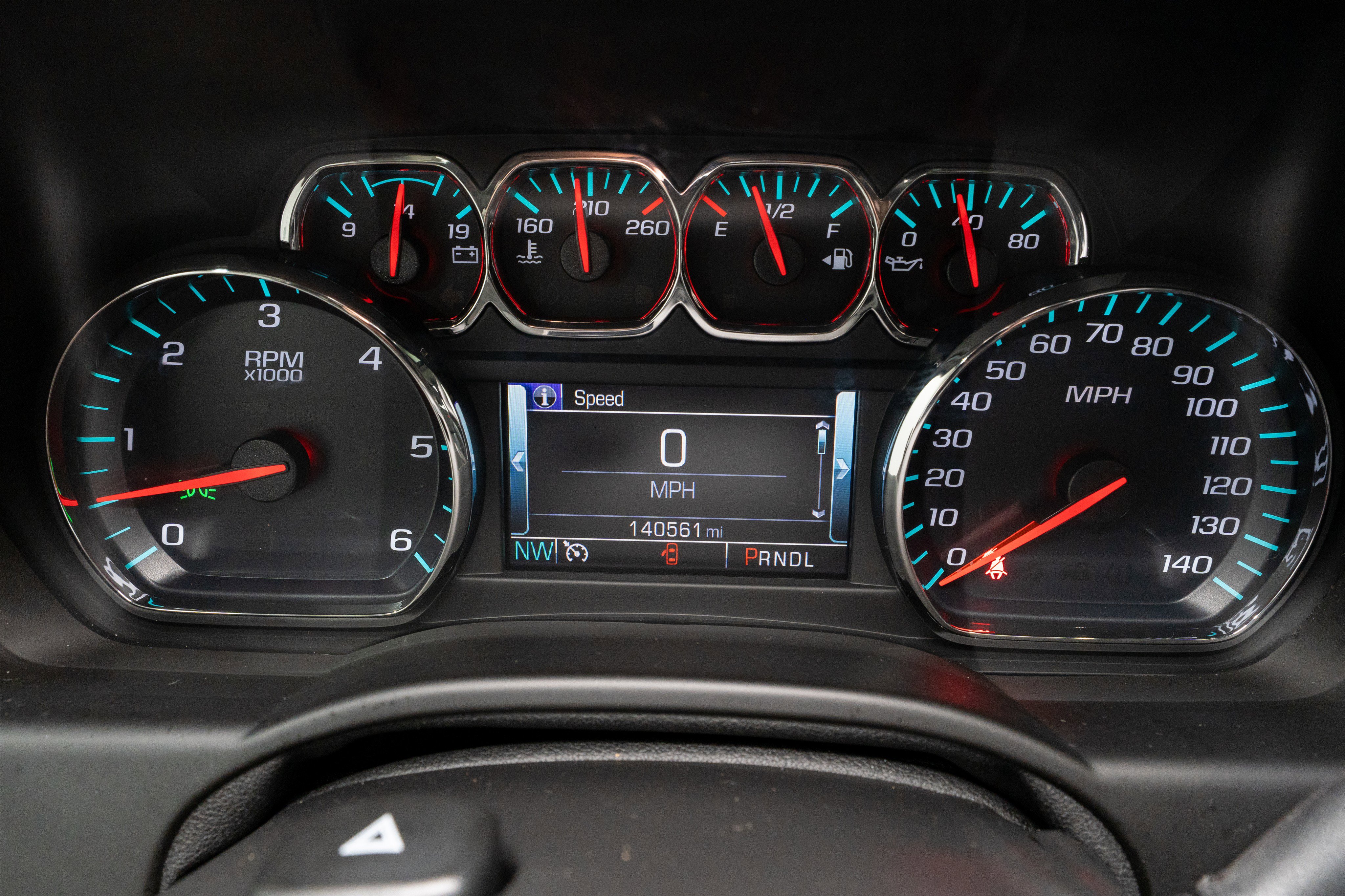 Used 2018 GMC Yukon XL SLT w/ Open Road Package RWD image 24
