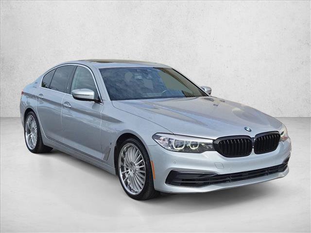 Used 2019 BMW 530e w/ Convenience Package RWD image 3