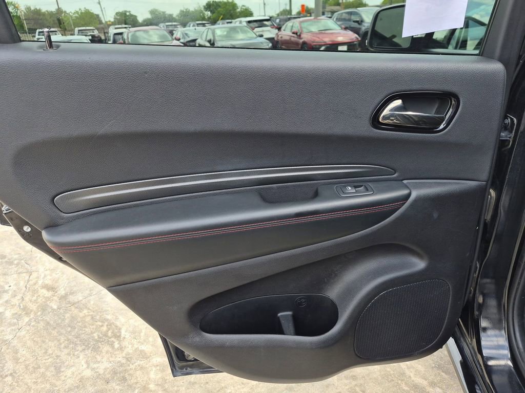 Used 2025 Dodge Durango GT AWD/4WD image 24