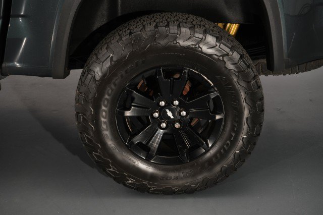 Used 2018 Chevrolet Colorado ZR2 w/ ZR2 Dusk Special Edition AWD/4WD image 24