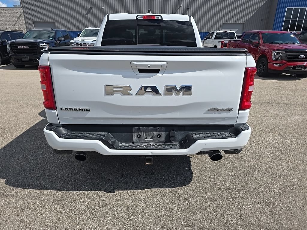 Used 2025 RAM 1500 Laramie w/ Sport Appearance Package AWD/4WD image 5