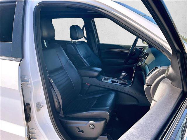 Used 2020 Jeep Grand Cherokee Limited X image 9