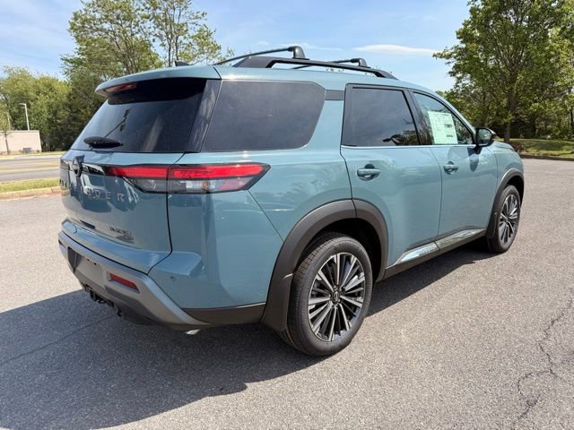 New 2026 Nissan Pathfinder Platinum w/ Cargo Package AWD/4WD image 5