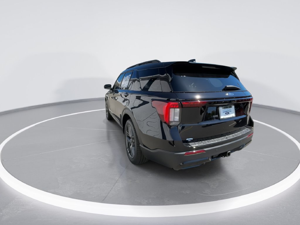 New 2026 Ford Explorer ST-Line w/ ST-Line Street Pack RWD image 6