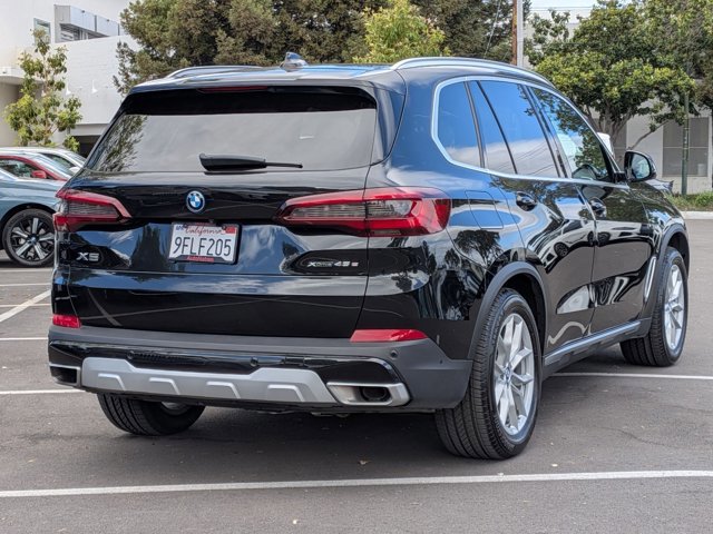 Certified 2023 BMW X5 xDrive45e w/ Climate Comfort Package image 5