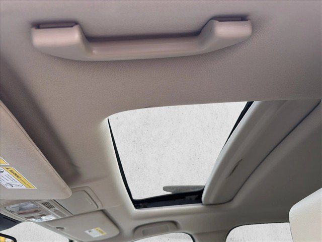 Used 2018 Honda CR-V Touring image 21