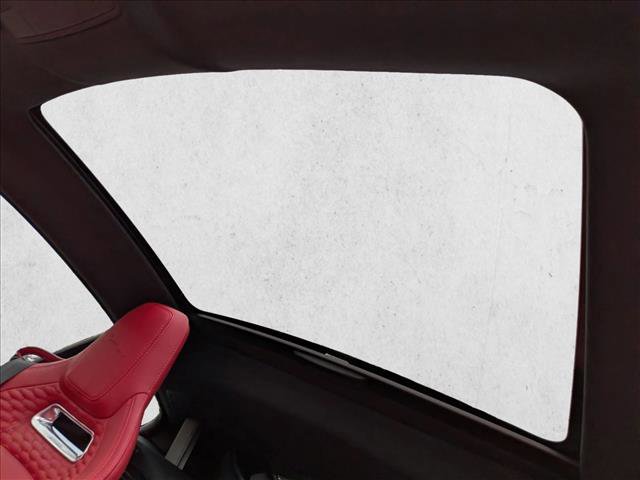 Certified 2024 Jaguar F-TYPE R-Dynamic image 15