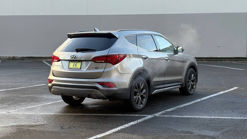 Used 2017 Hyundai Santa Fe Sport w/ 2.0T Ultimate Tech Package 05 AWD/4WD image 5
