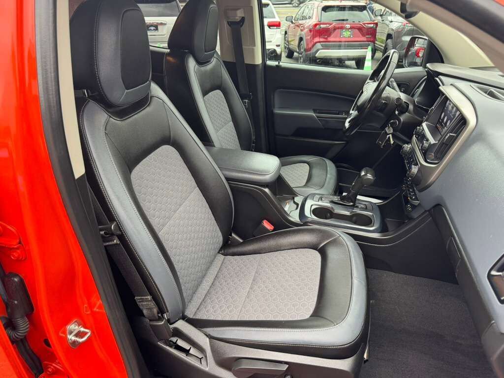 Used 2019 Chevrolet Colorado Z71 image 25