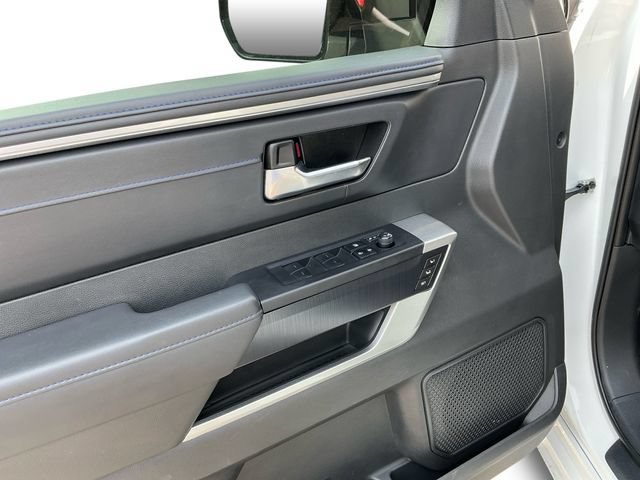 Used 2024 Toyota Tundra Platinum AWD/4WD image 11
