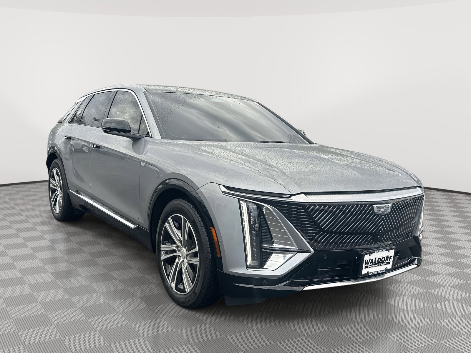 Certified 2024 Cadillac Lyriq Luxury image 1