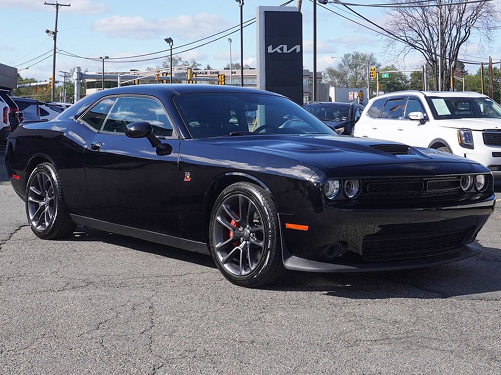 Used 2021 Dodge Challenger R/T Scat Pack RWD image 2