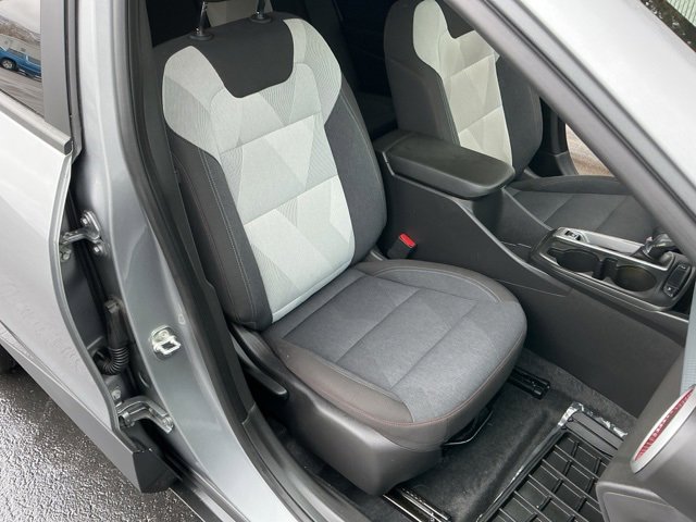 Used 2024 Chevrolet Trax RS w/ Sunroof Package image 26