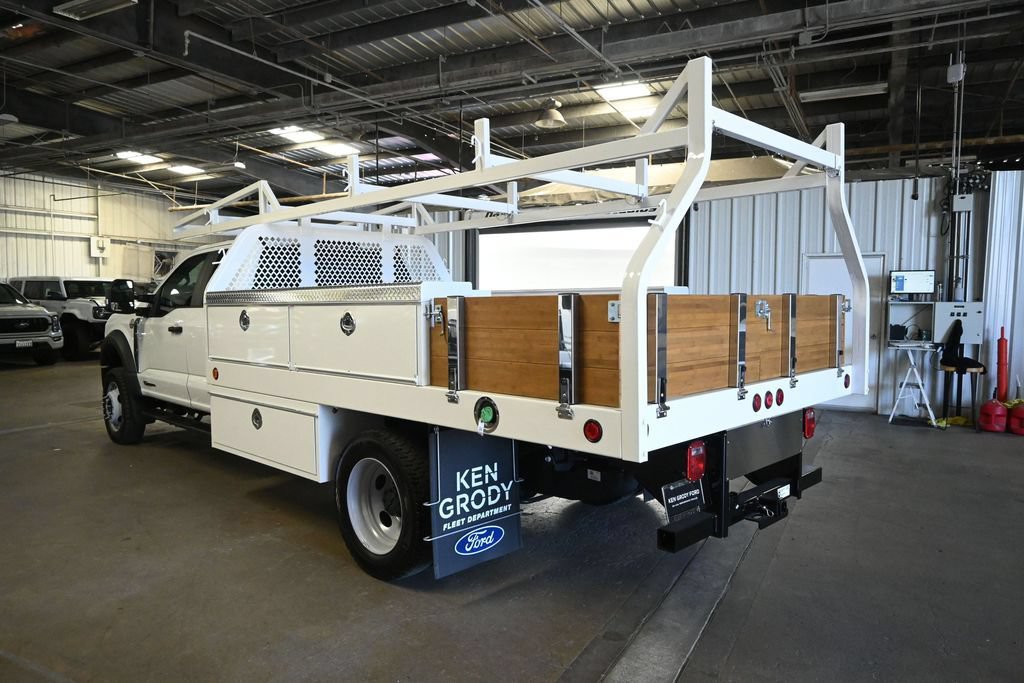 New 2026 Ford F550 4x4 Supercab Super Duty image 7