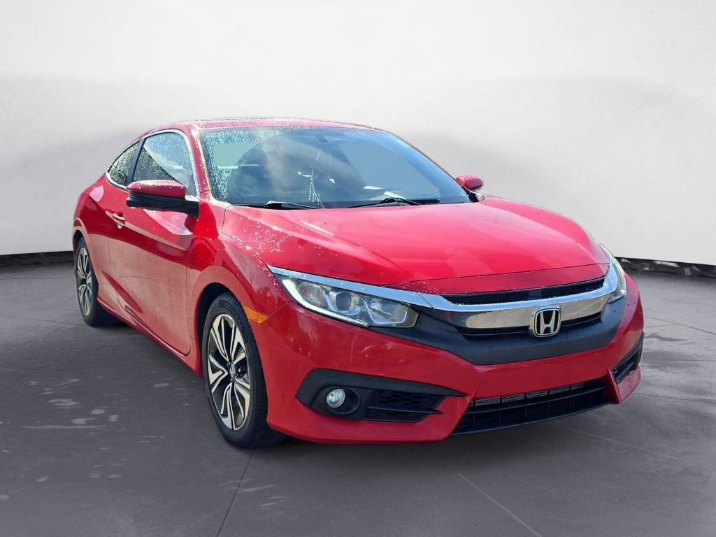 Used 2017 Honda Civic EX-T image 2