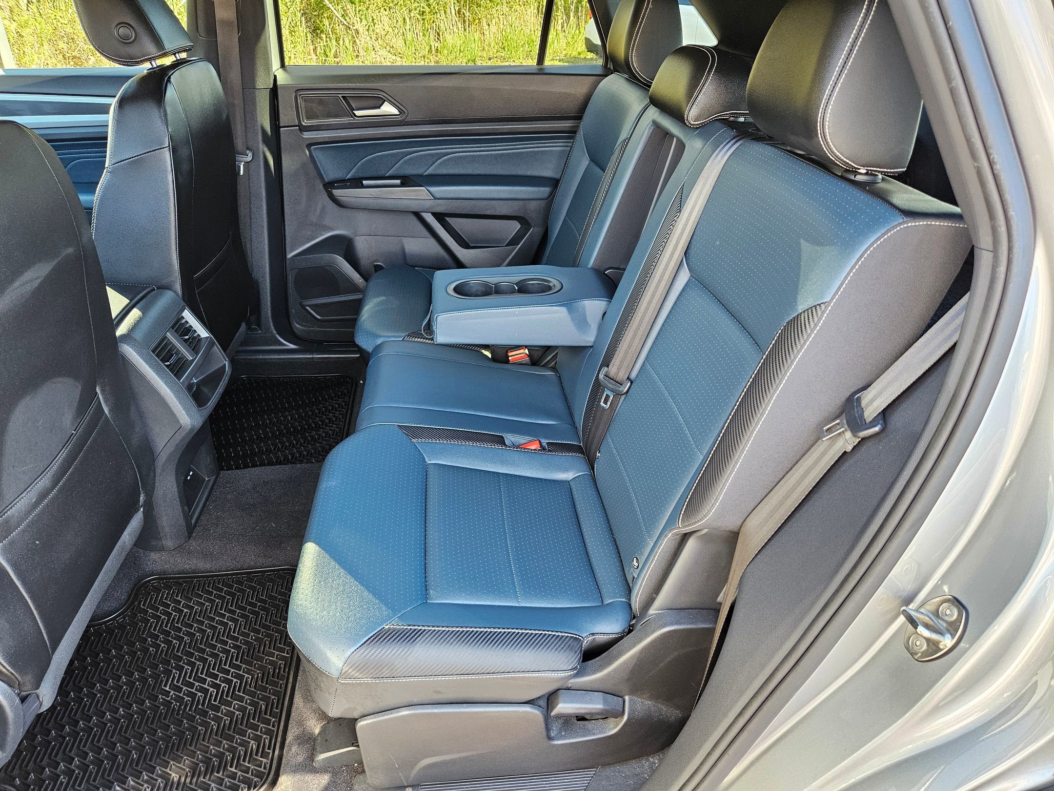 Used 2023 Volkswagen Atlas Cross Sport SEL image 20