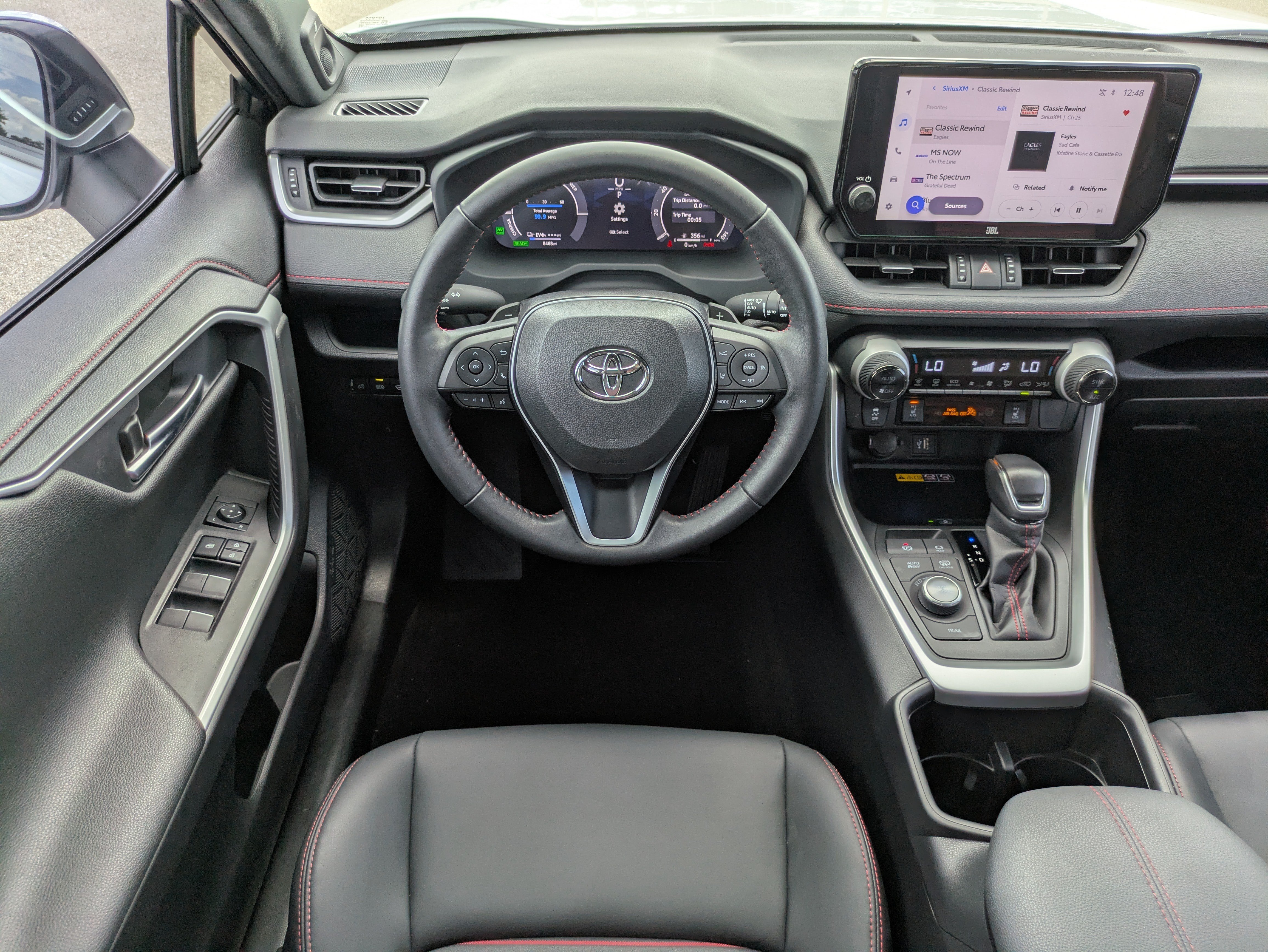 Used 2024 Toyota RAV4 XSE w/ Weather Package AWD/4WD image 16