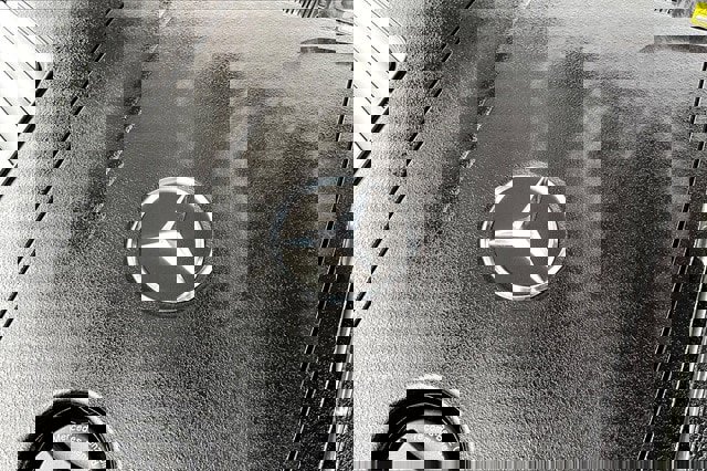 Certified 2025 Mercedes-Benz C 300 4MATIC Sedan image 34