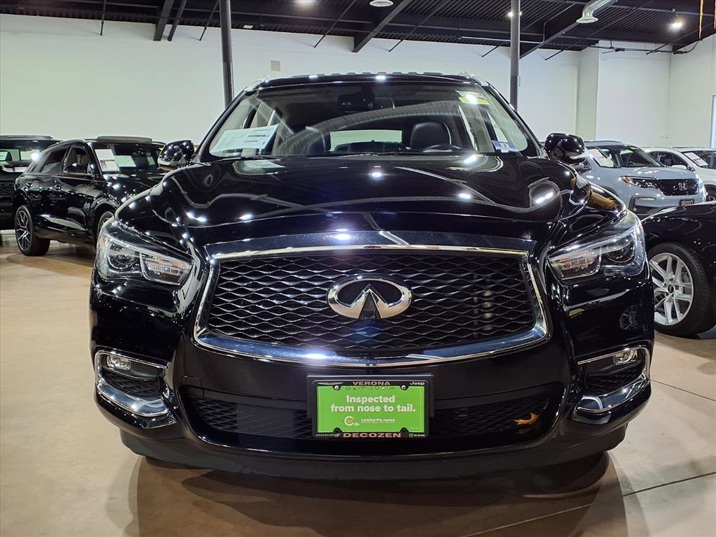 Used 2019 INFINITI QX60 Luxe w/ Essential Package image 2