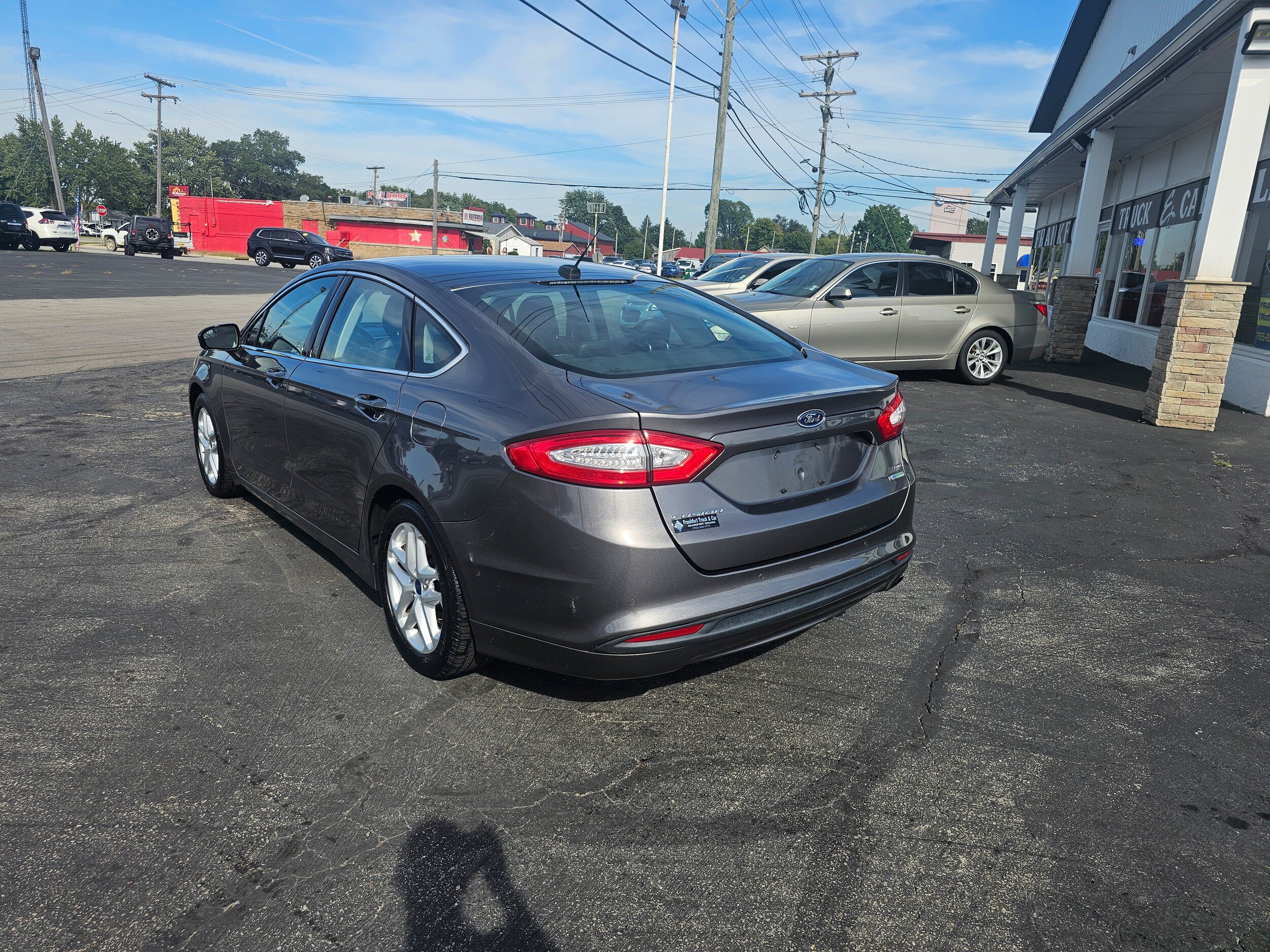 Used 2013 Ford Fusion SE FWD image 7