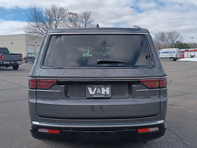Used 2025 Jeep Wagoneer L Series II image 31
