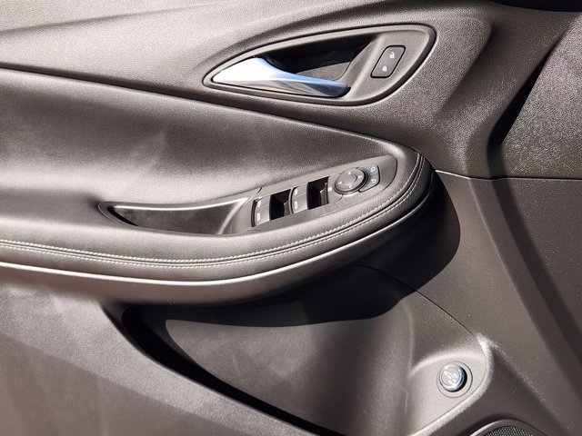 Used 2023 Buick Encore GX Select w/ Sport Touring Package image 23