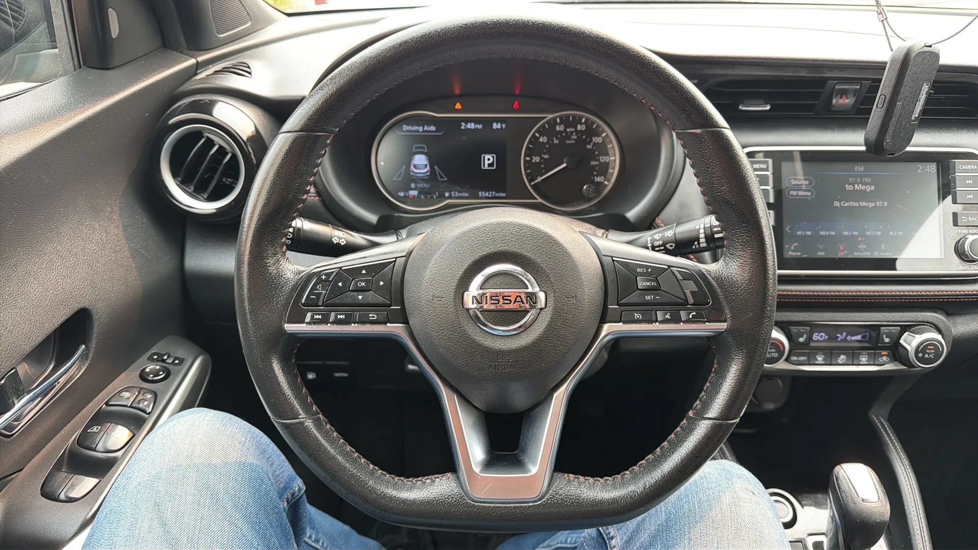 Used 2020 Nissan Kicks SR w/ SR Premium Package FWD image 10