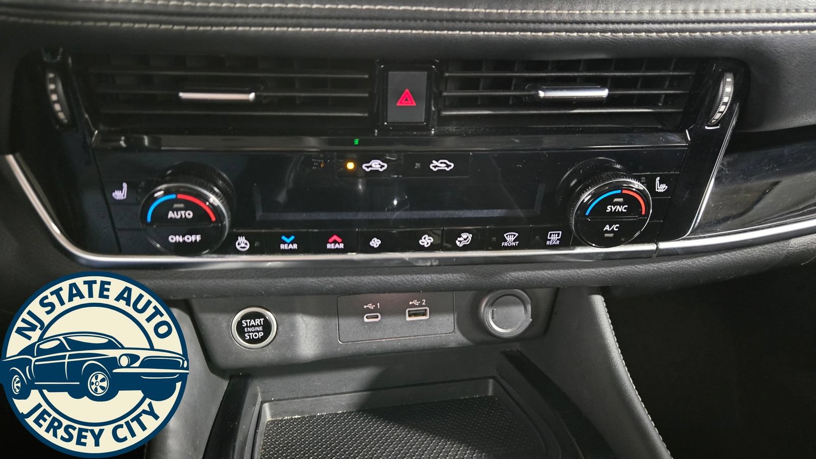 Used 2022 Nissan Rogue SL FWD image 16