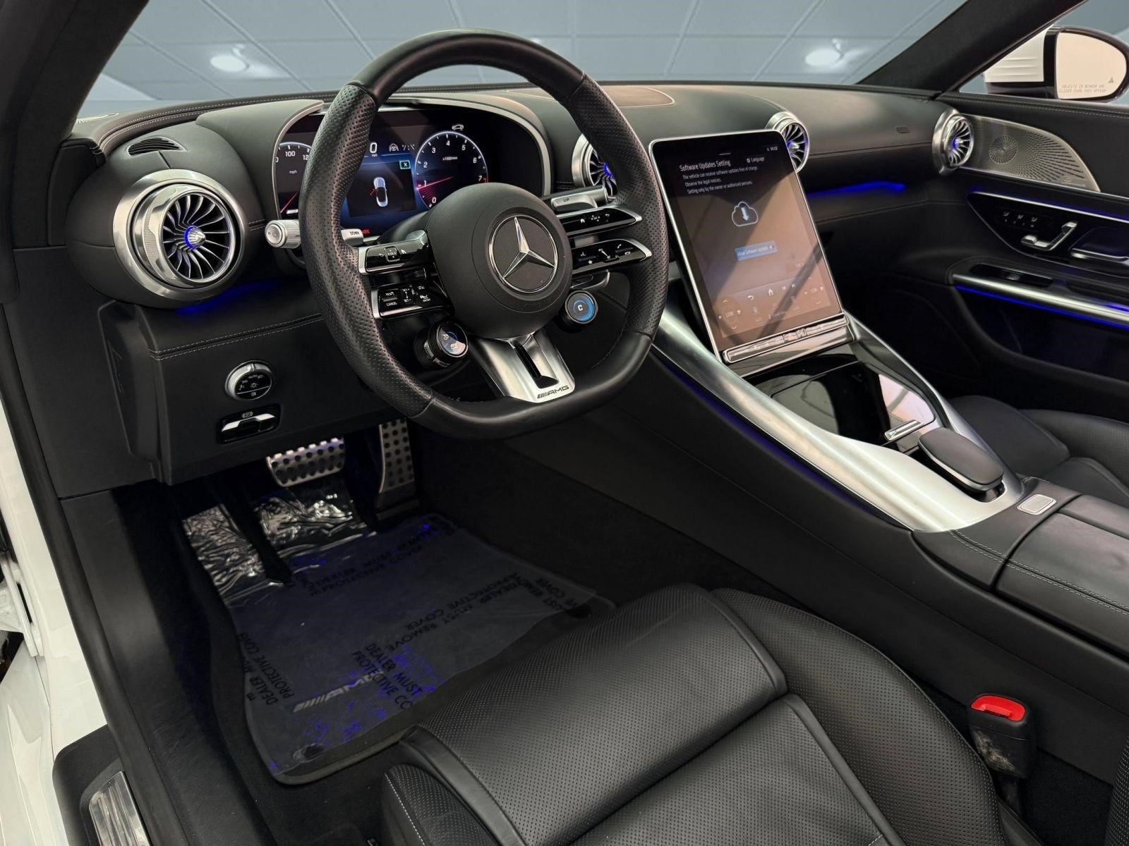 Certified 2023 Mercedes-Benz SL 55 AMG 4MATIC image 4
