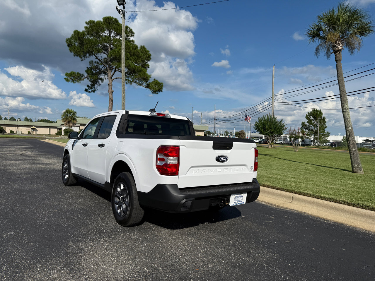 Used 2025 Ford Maverick XLT image 6