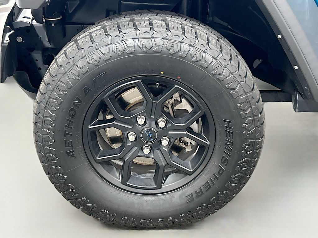 Used 2024 Jeep Wrangler Unlimited AWD/4WD image 27
