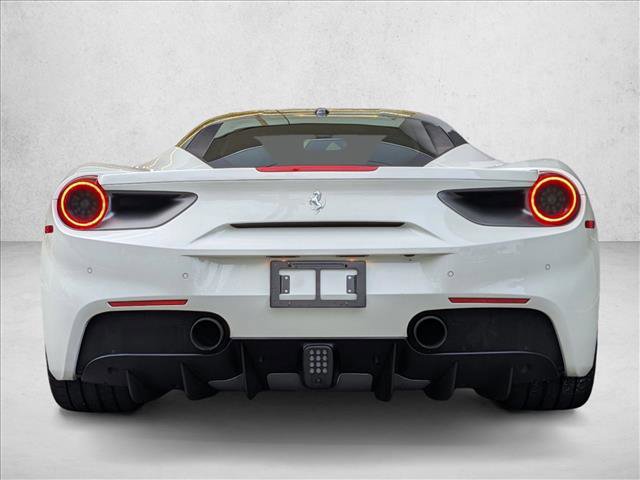 Used 2018 Ferrari 488 GTB RWD image 7