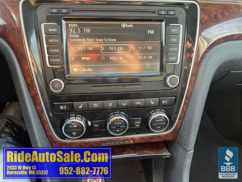 Used 2013 Volkswagen Passat 2.5 SEL image 19