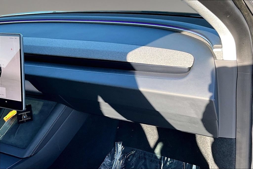 Used 2024 Tesla Model 3 Standard Range RWD image 24