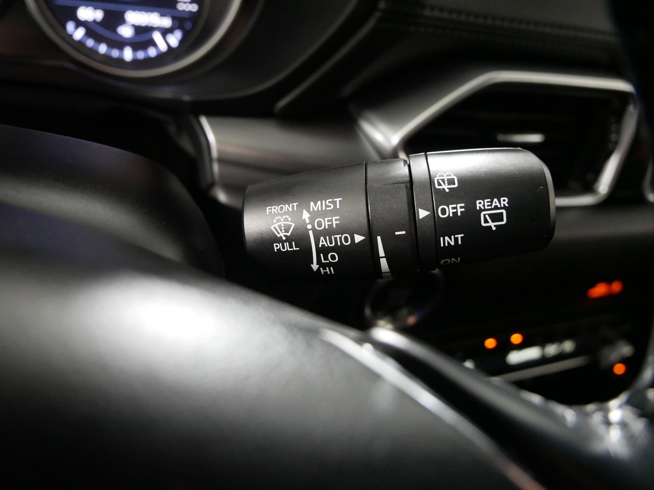 Used 2019 MAZDA CX-5 Touring image 31