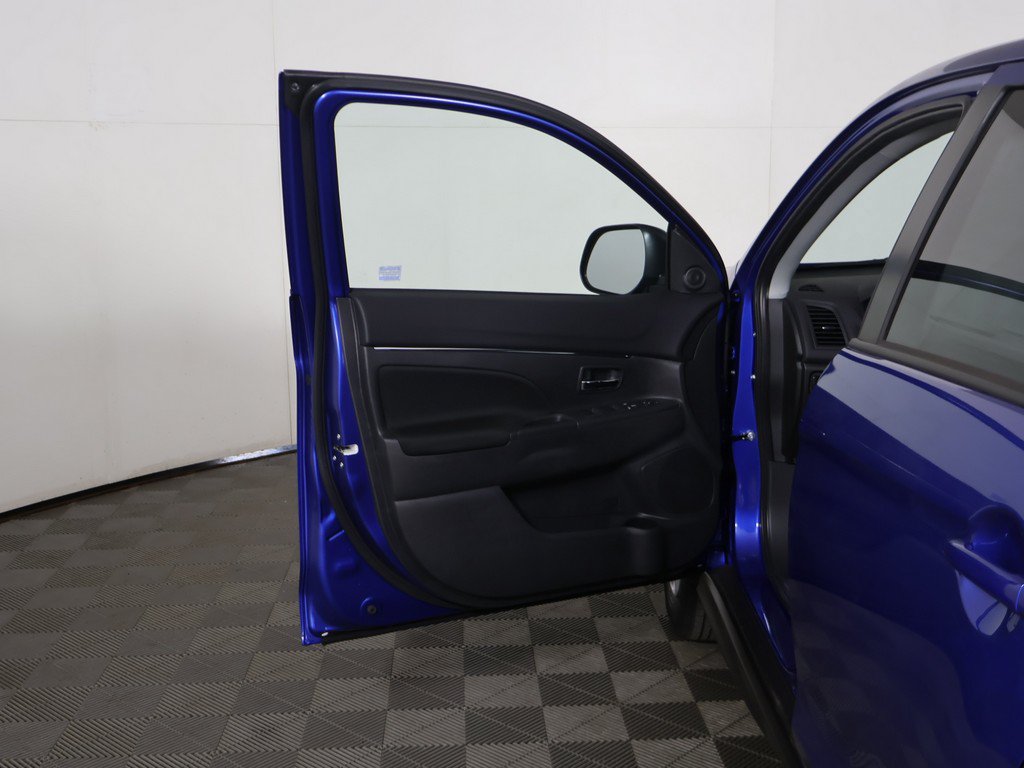 New 2027 Mitsubishi Outlander Sport FWD image 15