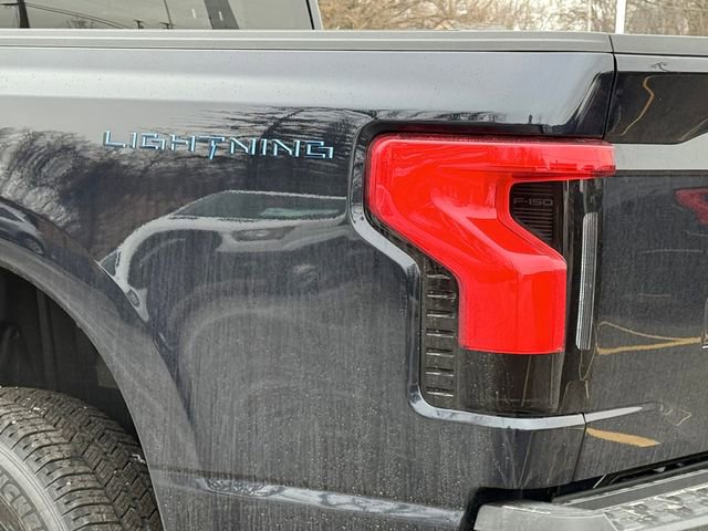 New 2025 Ford F150 Lightning XLT AWD/4WD image 6