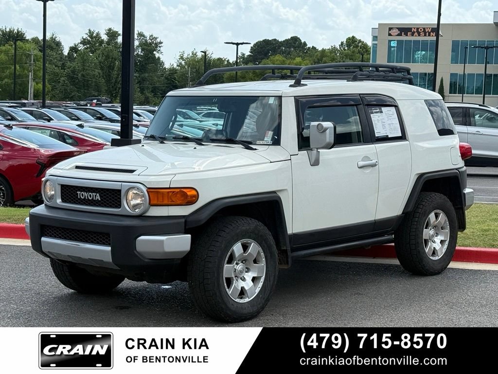 Used 2010 Toyota FJ Cruiser 4WD image 3