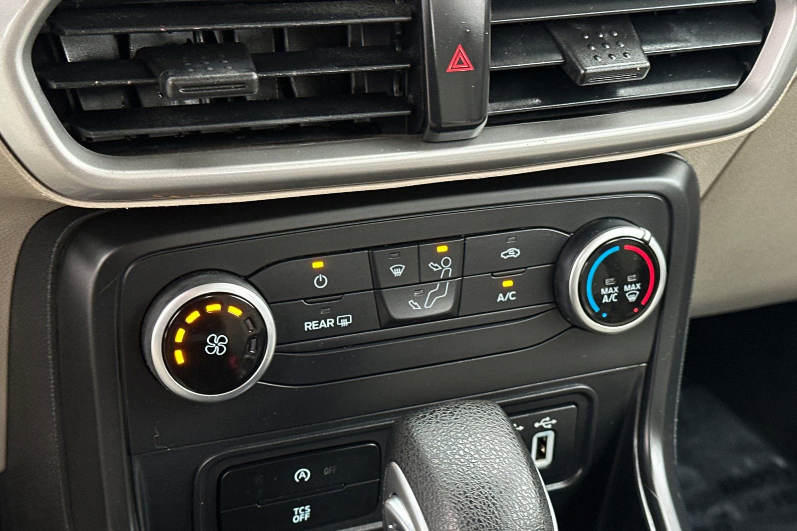 Used 2018 Ford EcoSport S FWD image 26