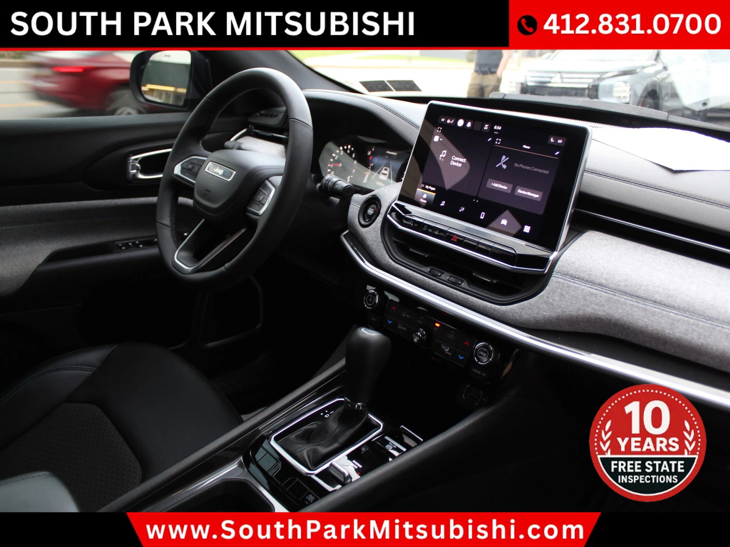 Used 2024 Jeep Compass Latitude w/ Convenience Group AWD/4WD image 11