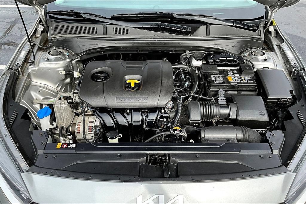 Used 2023 Kia Forte LXS FWD image 25
